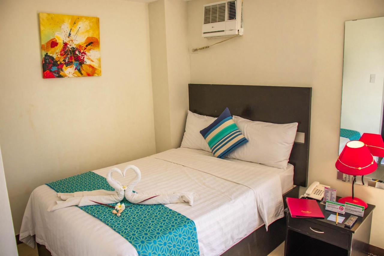 The Orient Beach Boracay Yapak Экстерьер фото